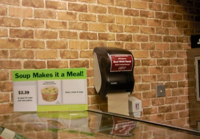 Employees must wash their hands