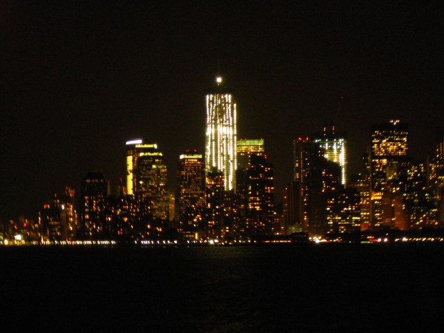 1 WTC von der Staten Island Fähre aus