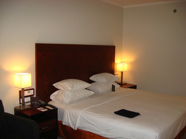 Hotelbett in Tel Aviv