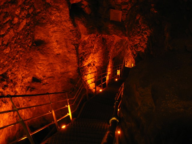 Runter zum Wassertransportsystem