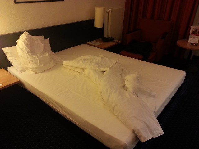 Ungemachtes Bett