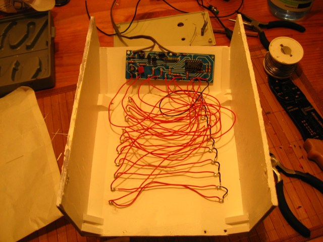 Lauflichtschaltung und LED-Verdrahtung