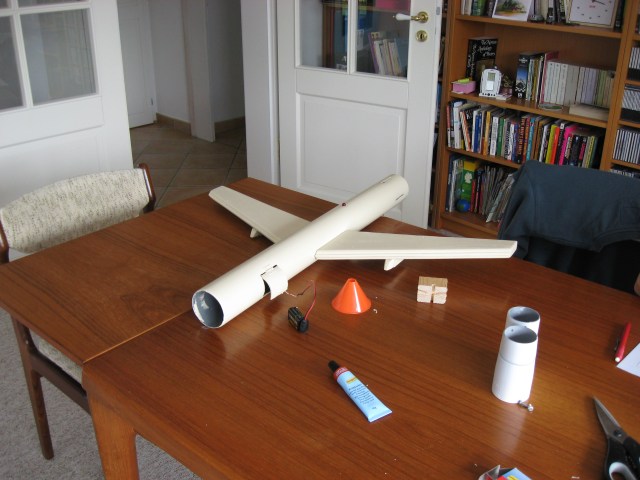 Rumpf mit eingebautem Antikol