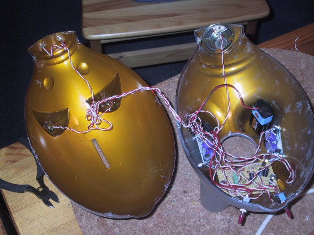 Zwei Schweinehälften