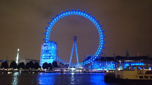 London Eye bei Nacht