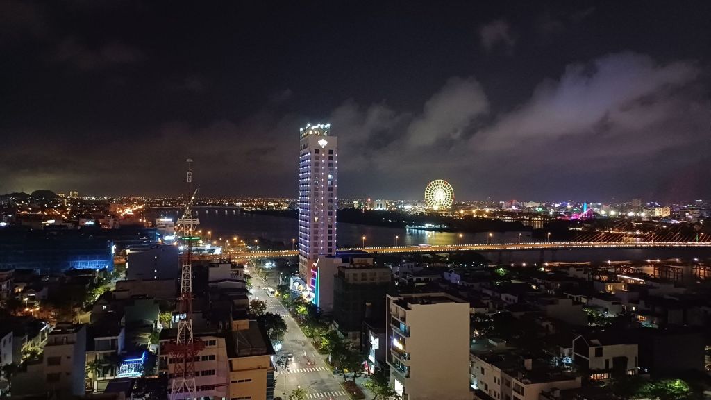 Da Nang bei Nacht